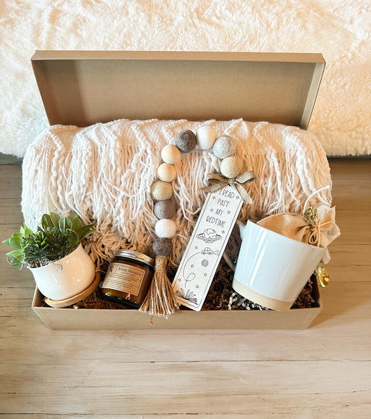Cozy Gift Box